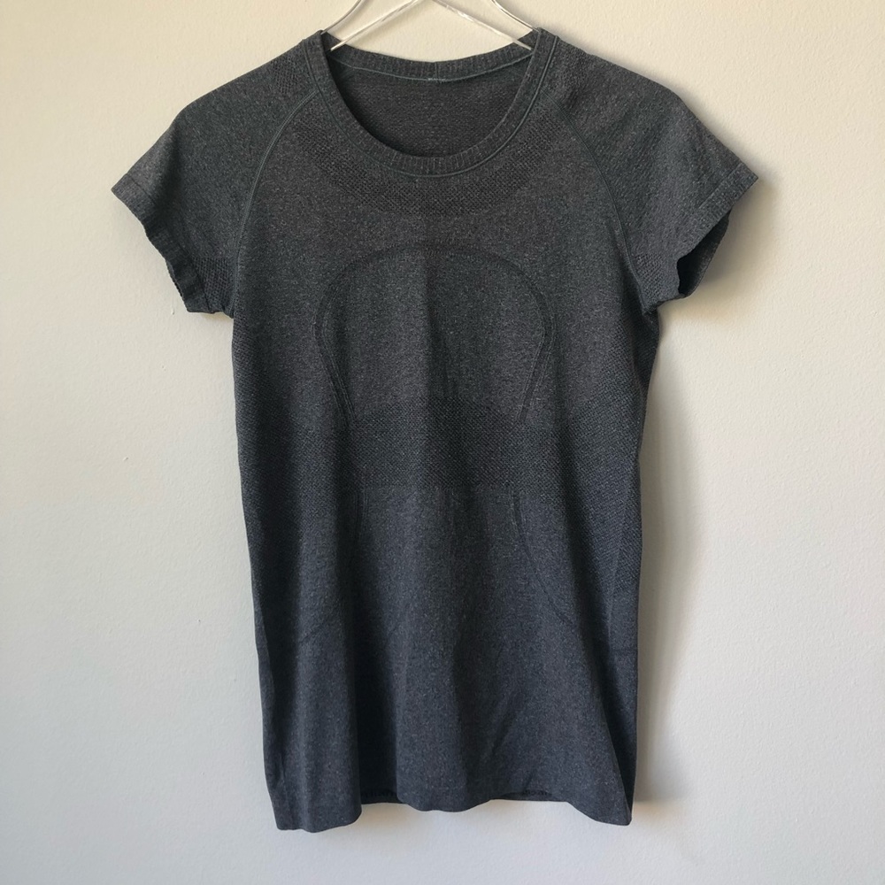 Lululemon Swiftly Tech Short Sleeve Gray